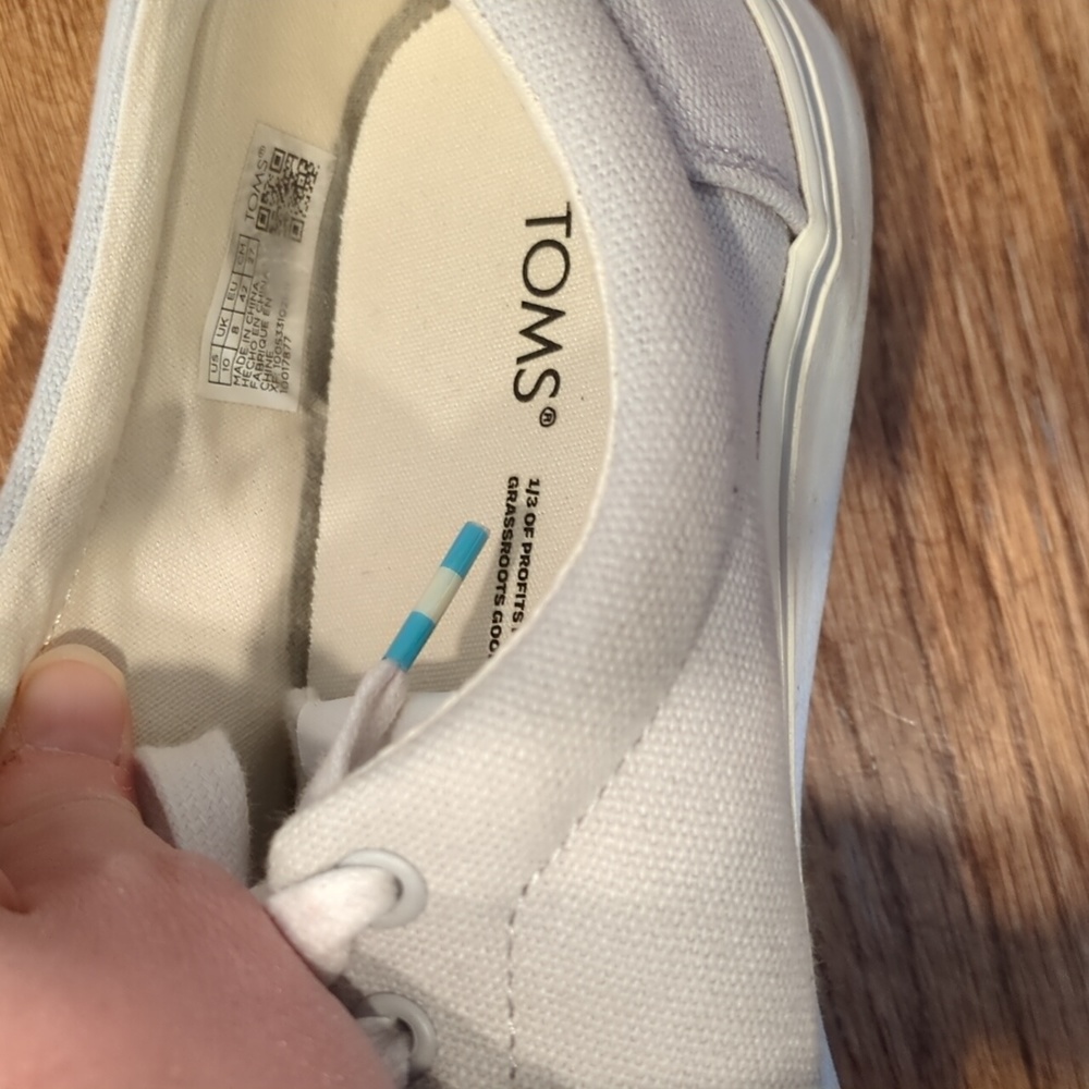 Toms Sneakers View 6
